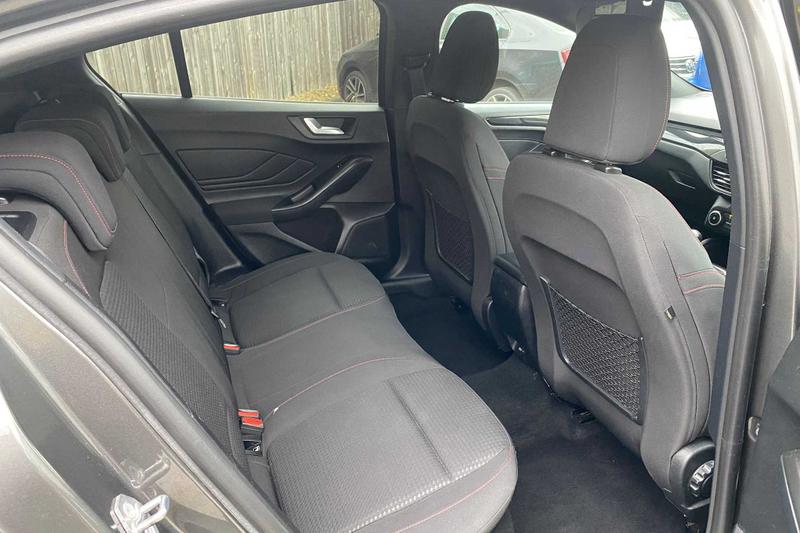 Used Ford Focus 2020 for sale - 76452856: Photo 21