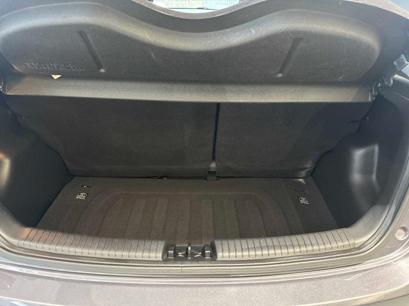 Used Hyundai i10 2015 for sale - 76574516: Photo 13