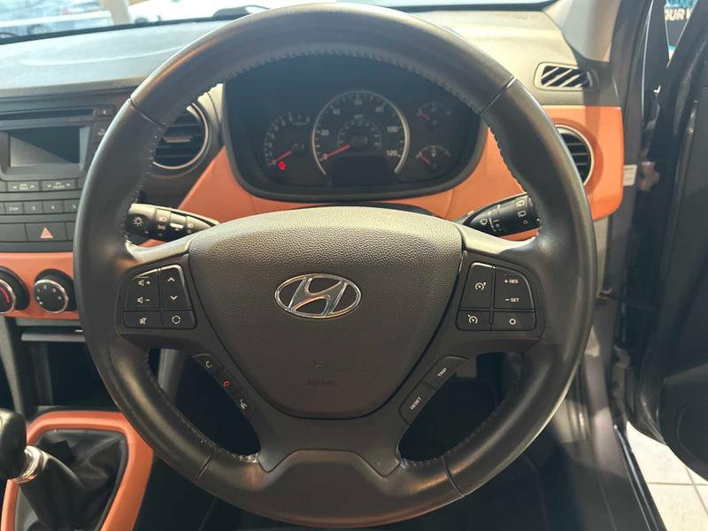 Used Hyundai i10 2015 for sale - 76574516: Photo 19