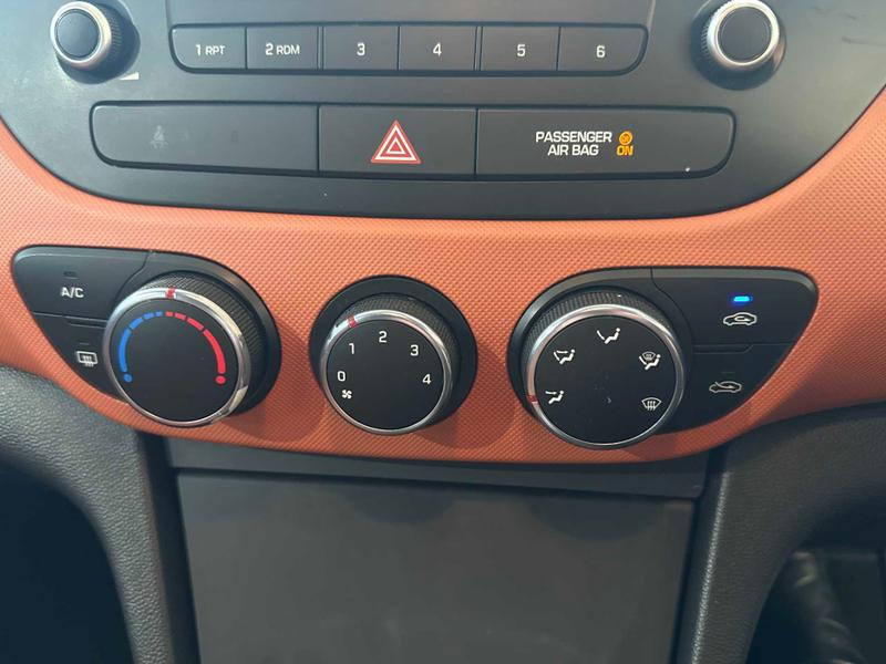 Used Hyundai i10 2015 for sale - 76574516: Photo 22