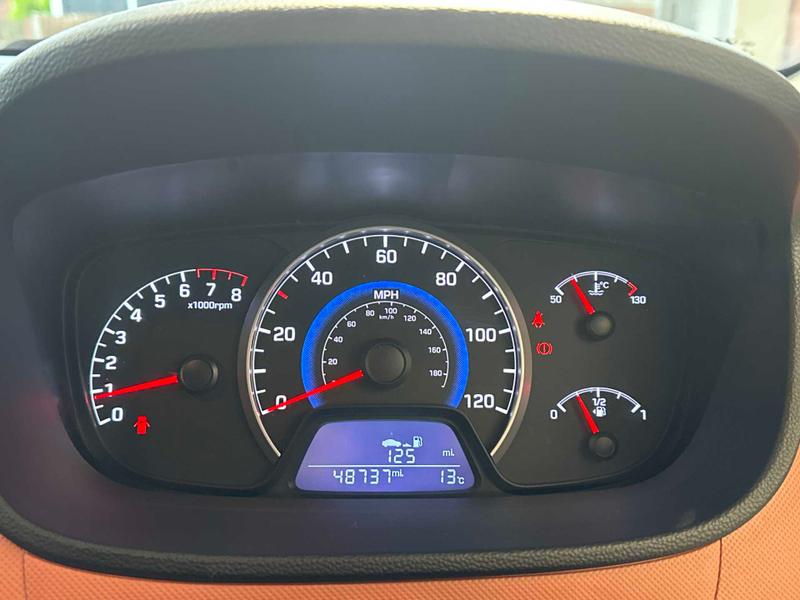 Used Hyundai i10 2015 for sale - 76574516: Photo 24