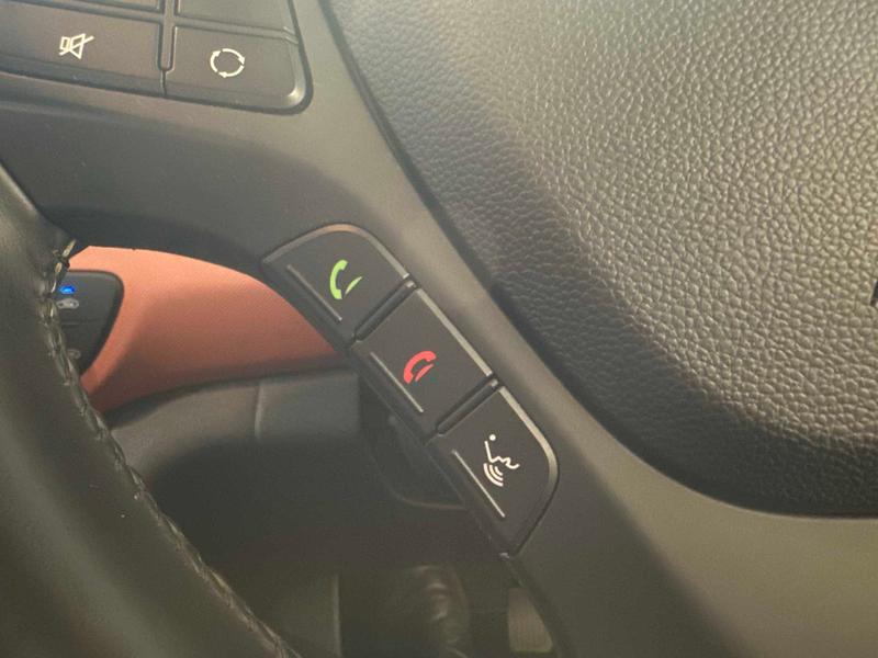 Used Hyundai i10 2015 for sale - 76574516: Photo 27