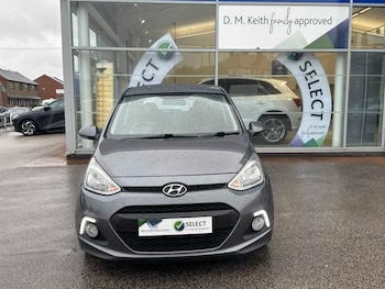 Used Hyundai i10 2015 for sale - 76574516: Photo