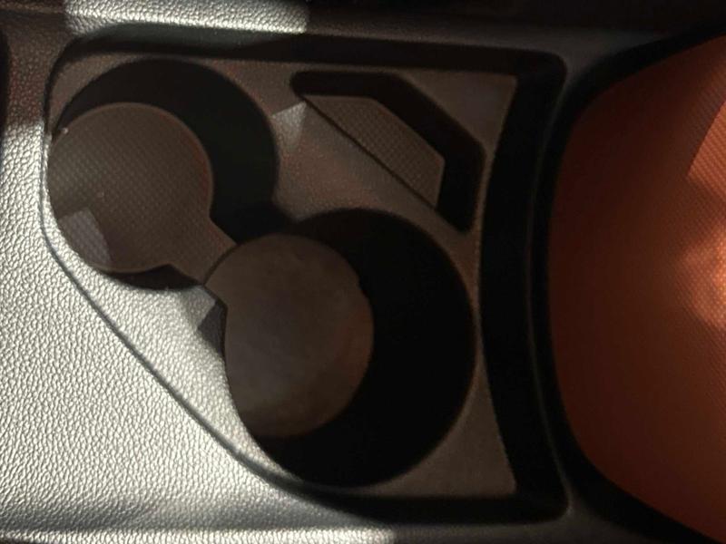 Used Hyundai i10 2015 for sale - 76574516: Photo 31