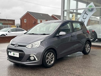 Used Hyundai i10 2015 for sale - 76574516: Photo