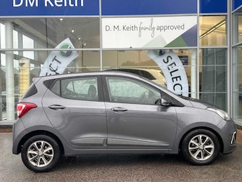 Used Hyundai i10 2015 for sale - 76574516: Photo