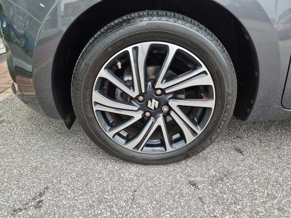 Used Suzuki Swift 2022 for sale - 76139584: Photo 10