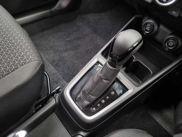 Used Suzuki Swift 2022 for sale - 76139584: Photo 52