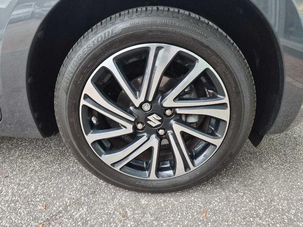 Used Suzuki Swift 2022 for sale - 76139584: Photo 9