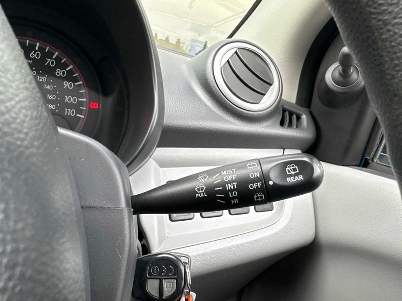 Used Nissan Pixo 2012 for sale - 76545308: Photo 34