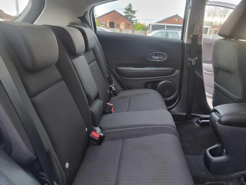 Used Honda HR-V 2018 for sale - 76685046: Photo 15