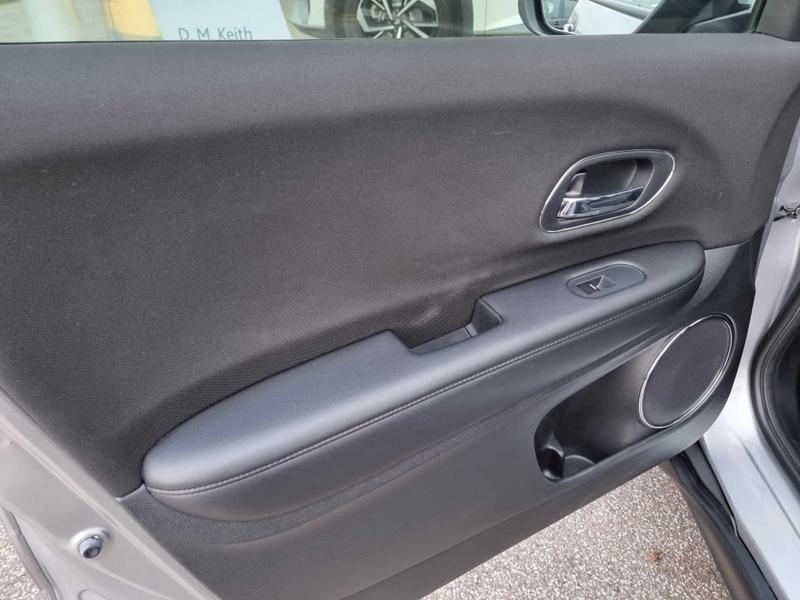 Used Honda HR-V 2018 for sale - 76685046: Photo 26