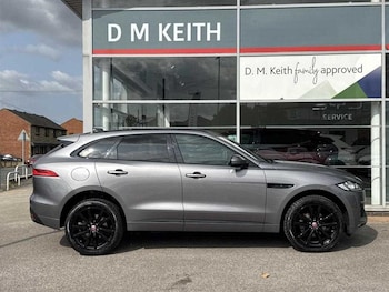 Used Jaguar F-Pace 2020 for sale - 75468174: Photo