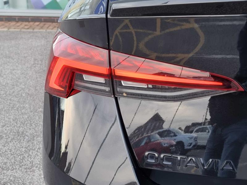Used Skoda Octavia 2022 for sale - 76616181: Photo 25