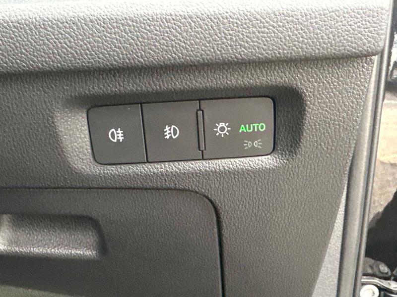 Used Skoda Octavia 2022 for sale - 76616181: Photo 46