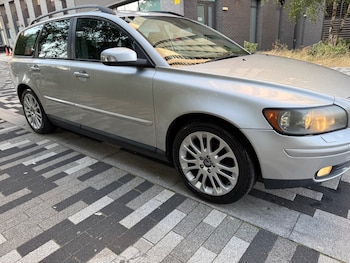Used Volvo V50 2005 for sale - 79549235: Photo