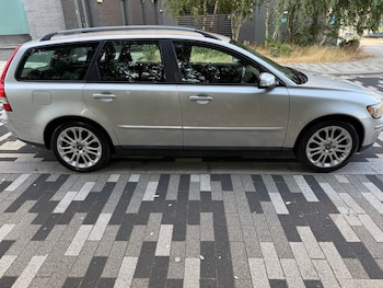 Used Volvo V50 2005 for sale - 79549235: Photo