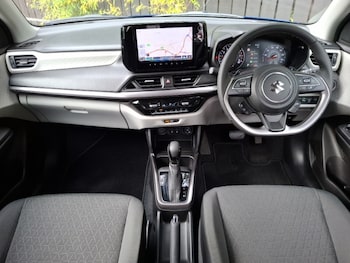 Used Suzuki Swift 2025 for sale - 79343308: Photo