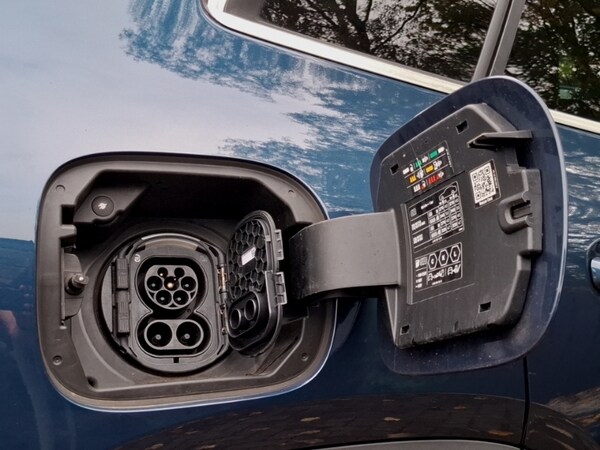 Used Mercedes-Benz EQA 2021 for sale - 76225878: Photo 15