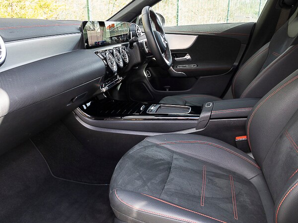 Used Mercedes-Benz CLA 2024 for sale - 75015546: Photo 5