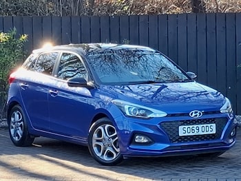 Used Hyundai i20 2019 for sale - 77832496: Photo