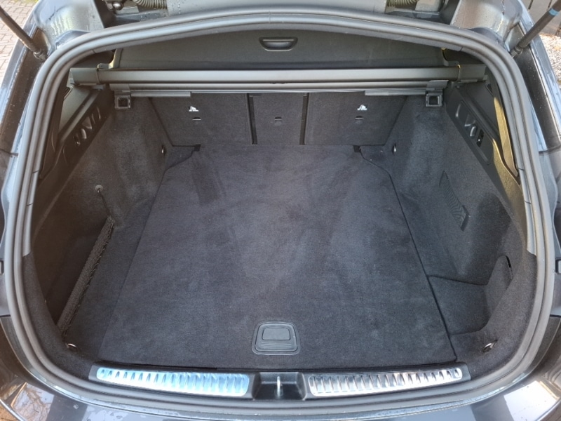 Used Mercedes-Benz C Class 2024 for sale - 76661662: Photo 8