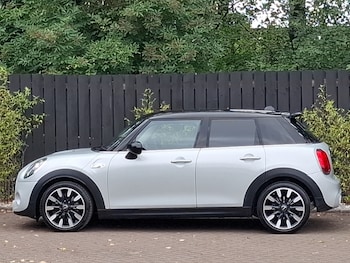 Used MINI Hatch 2021 for sale - 79529776: Photo