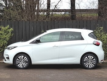 Used Renault Zoe 2022 for sale - 77816655: Photo