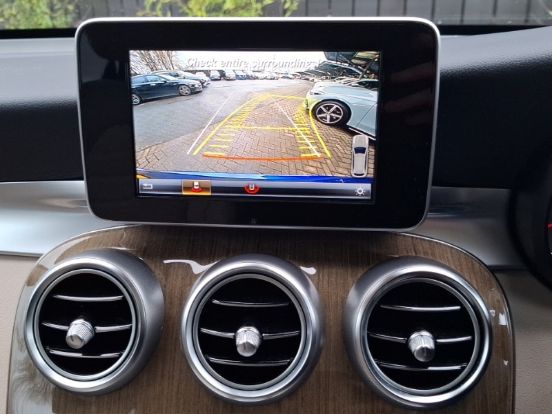 Used Mercedes-Benz GLC 2019 for sale - 77660889: Photo 15