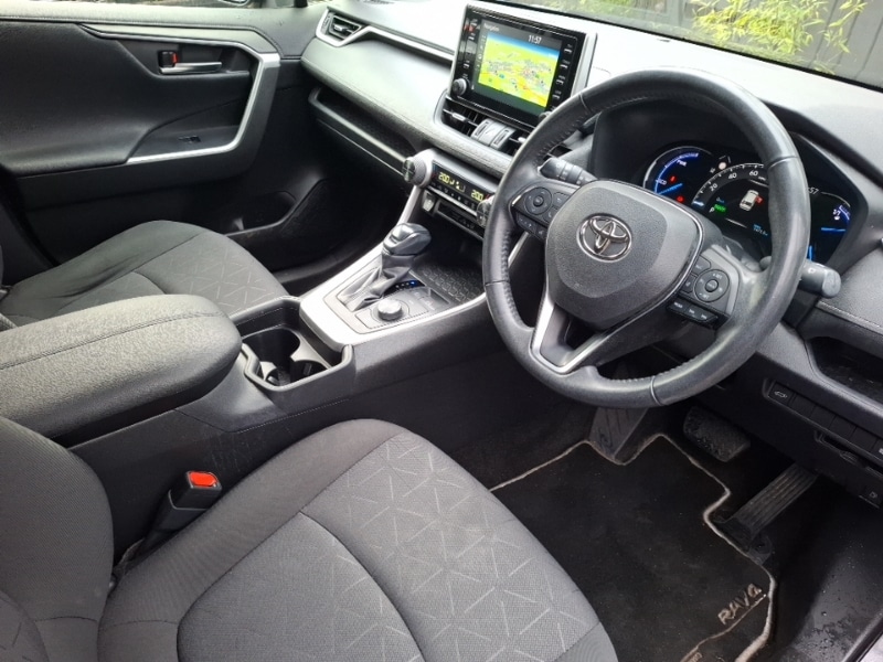 Used Toyota RAV4 2020 for sale - 77373409: Photo 10