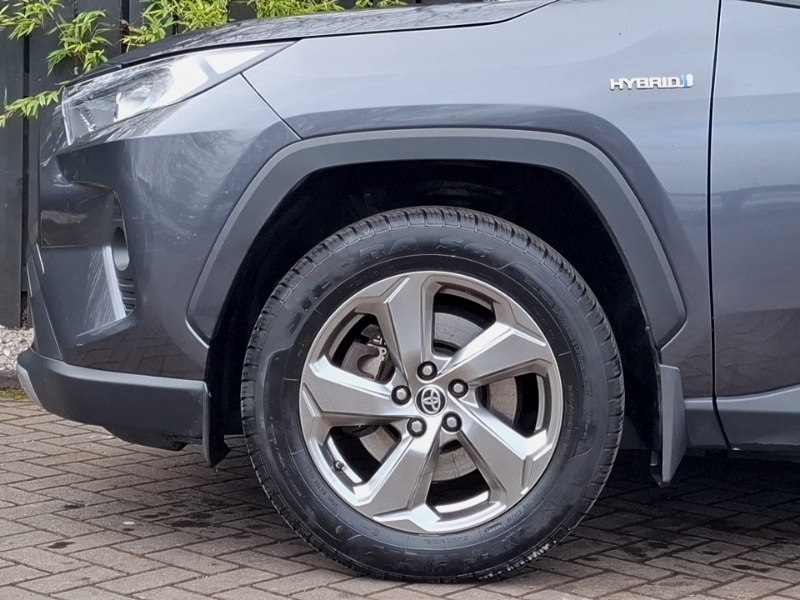 Used Toyota RAV4 2020 for sale - 77373409: Photo 12