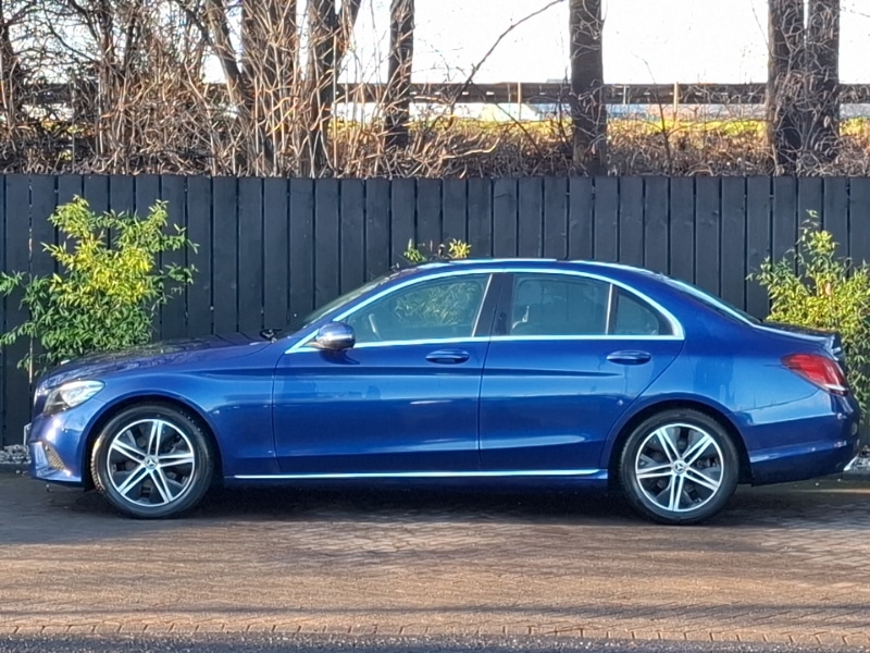 Used Mercedes-Benz C Class 2018 for sale - 77278387: Photo 4