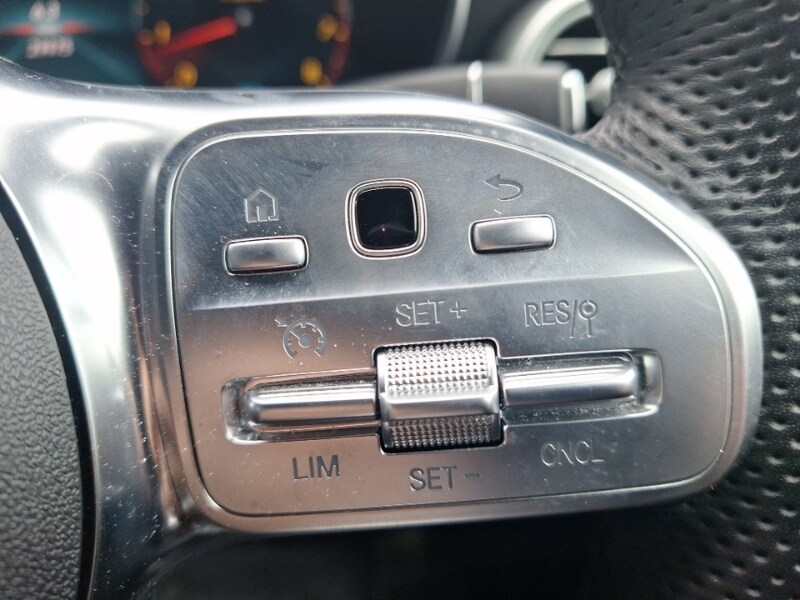 Used Mercedes-Benz GLC 2023 for sale - 77669847: Photo 18