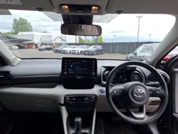 Used Toyota Yaris 2022 for sale - 75184705: Photo