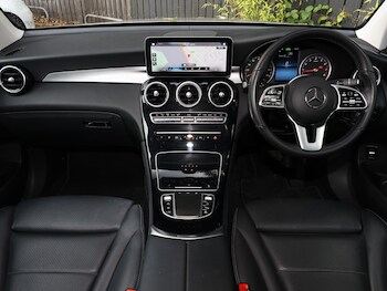 Used Mercedes-Benz GLC 2020 for sale - 75972089: Photo