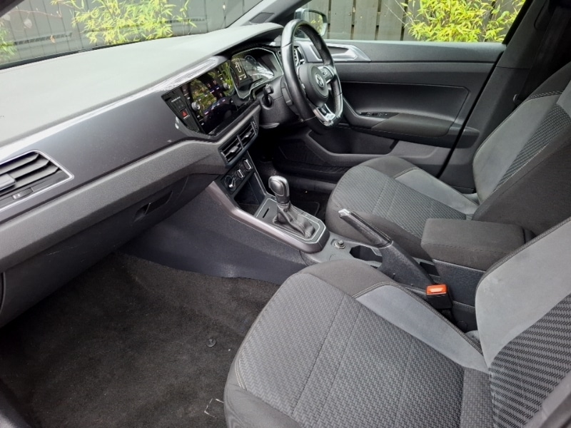 Used Volkswagen Polo 2019 for sale - 77816640: Photo 5