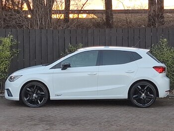 Used SEAT Ibiza 2020 for sale - 77531323: Photo