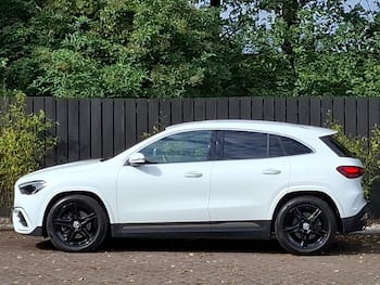 Used Mercedes-Benz GLA 2023 for sale - 79743292: Photo