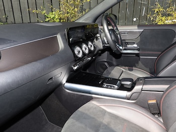 Used Mercedes-Benz GLA 2022 for sale - 74919713: Photo