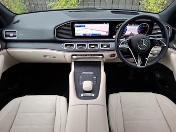 Used Mercedes-Benz GLE 2025 for sale - 77873874: Photo