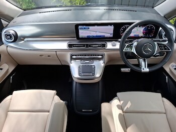 Used Mercedes-Benz V-Class 2025 for sale - 78440788: Photo
