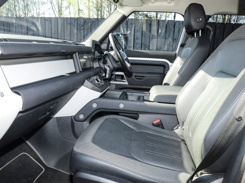 Used Land Rover Defender 2020 for sale - 77491606: Photo 5