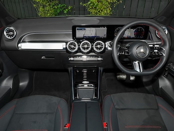 Used Mercedes-Benz GLB 2025 for sale - 75058738: Photo