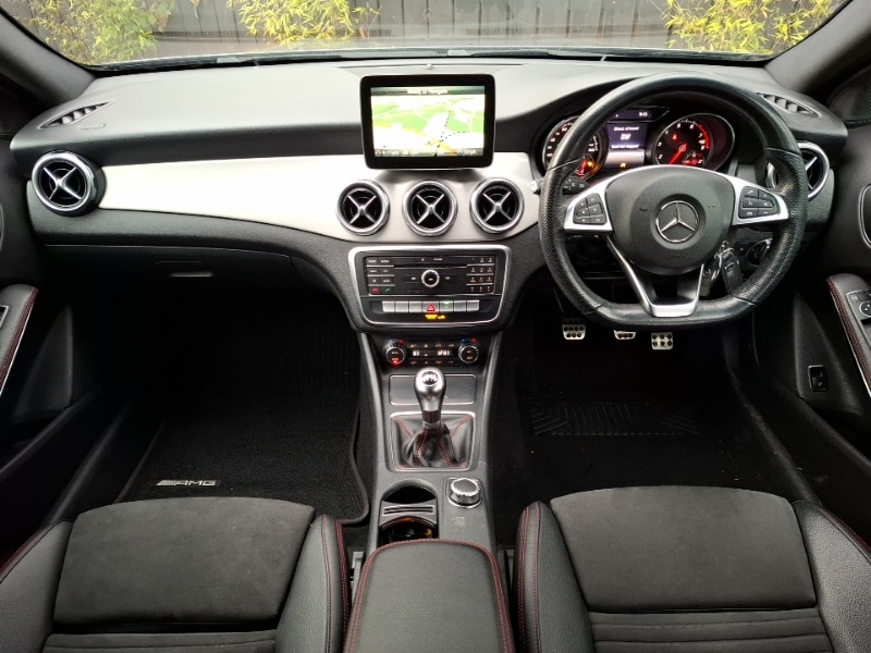 Used Mercedes-Benz GLA 2018 for sale - 76721757: Photo 2