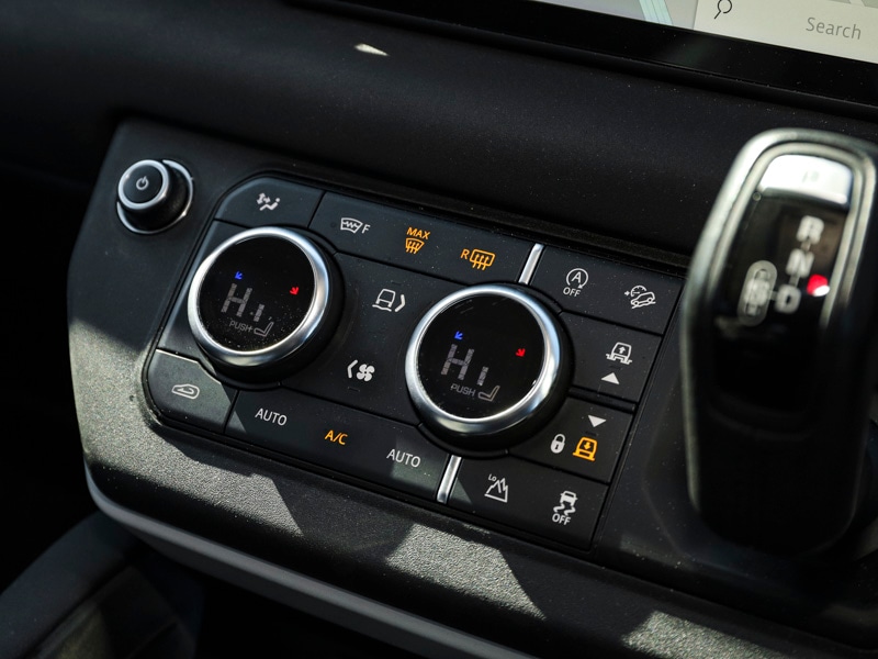 Used Land Rover Defender 2020 for sale - 77352787: Photo 17