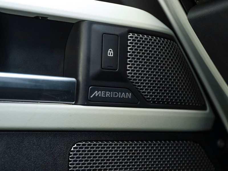 Used Land Rover Defender 2020 for sale - 77352787: Photo 18