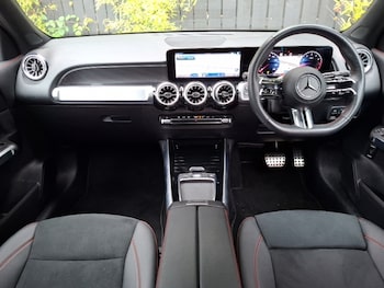 Used Mercedes-Benz GLB 2024 for sale - 76177948: Photo 2