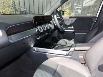 Used Mercedes-Benz GLB 2025 for sale - 74711886: Photo