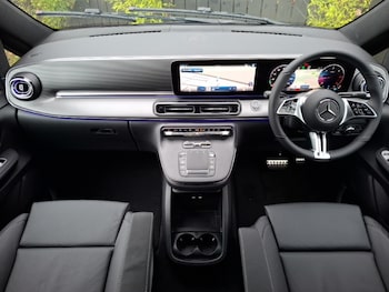 Used Mercedes-Benz V-Class 2025 for sale - 76970566: Photo