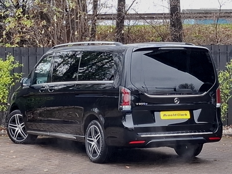 Used Mercedes-Benz V-Class 2025 for sale - 76970566: Photo 3